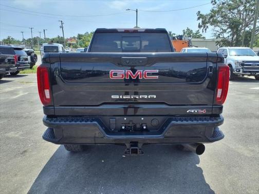 2023 GMC Sierra 2500 AT4