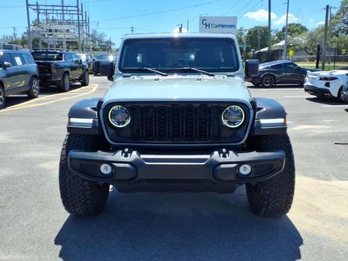 Earl Clearcoat 2024 Jeep Wrangler Willys