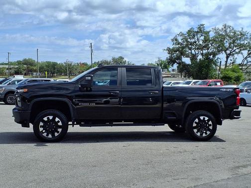 Black 2020 Chevrolet Silverado 2500 Custom