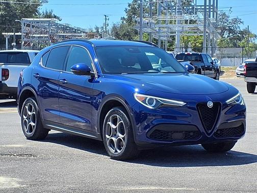 2022 Alfa Romeo Stelvio Sprint