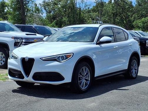 2022 Alfa Romeo Stelvio Sprint