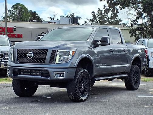2019 Nissan Titan PRO-4X