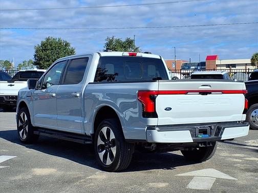 2023 Ford F-150 Lightning Platinum