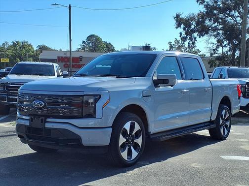 2023 Ford F-150 Lightning Platinum