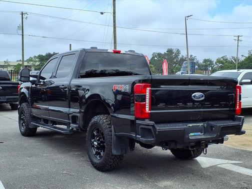2023 Ford F-250 XLT