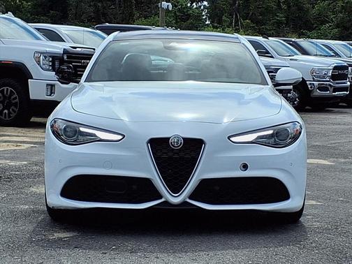 2022 Alfa Romeo Giulia Ti