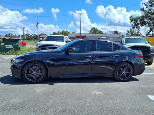 2018 Alfa Romeo Giulia Ti Sport