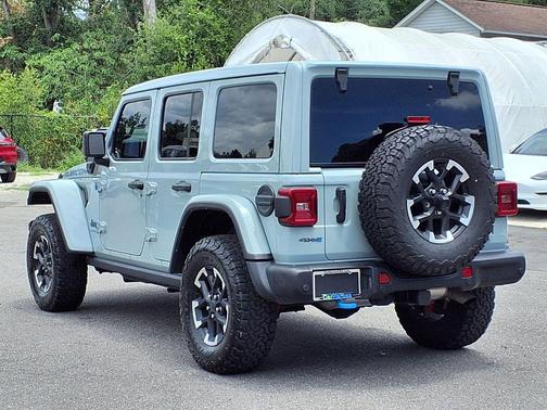 Earl Clearcoat 2024 Jeep Wrangler 4xe Rubicon X