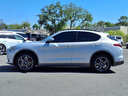 2023 Alfa Romeo Stelvio Ti