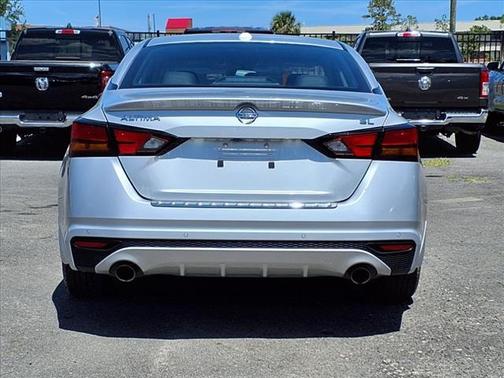 2022 Nissan Altima 2.5 SL