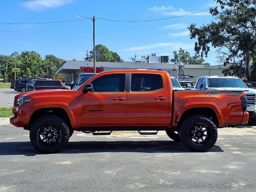 2018 Toyota Tacoma TRD Sport