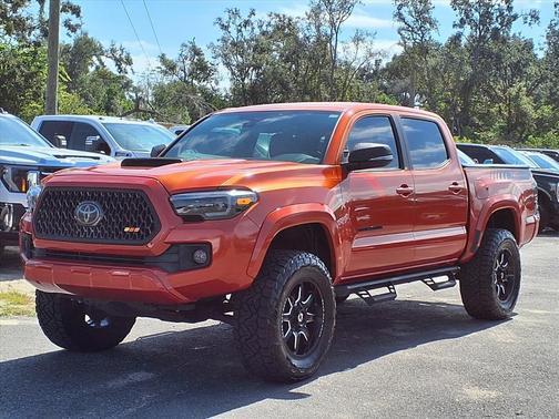 2018 Toyota Tacoma TRD Sport