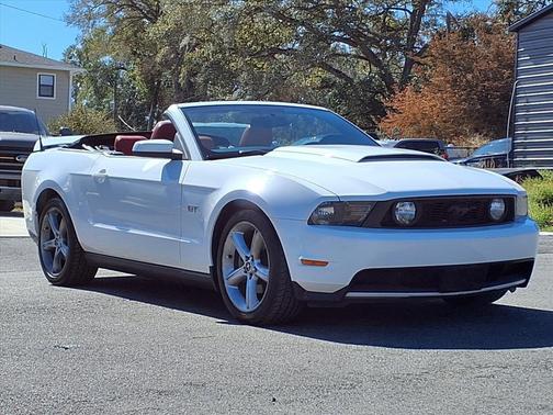 2010 Ford Mustang GT Premium