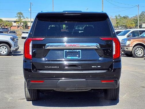 2024 GMC Yukon XL SLE