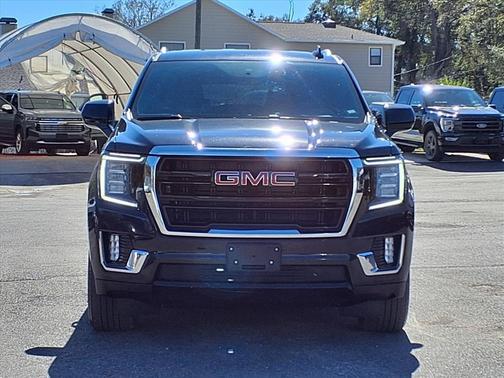 2024 GMC Yukon XL SLE