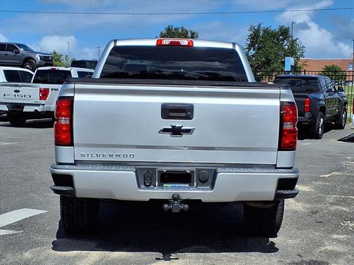 2018 Chevrolet Silverado 1500 Custom