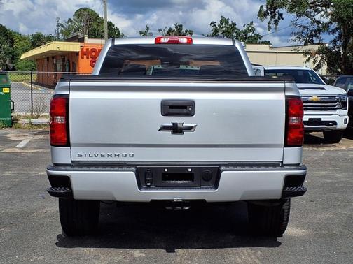 2018 Chevrolet Silverado 1500 Custom