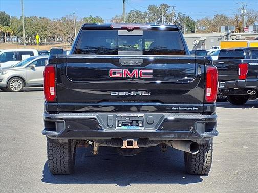 2021 GMC Sierra 2500 Denali