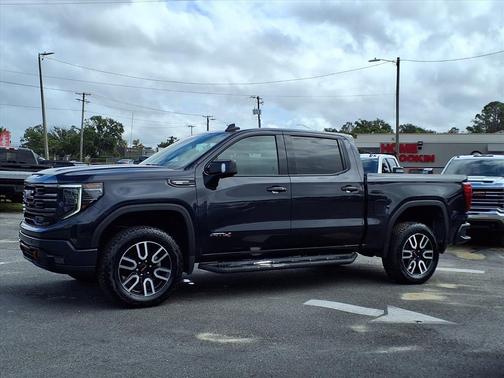 2022 GMC Sierra 1500 AT4