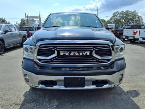 2017 RAM 1500 Limited Crew Cab 4x4 5'7' Box