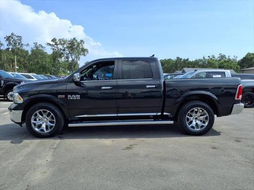 2017 RAM 1500 Limited Crew Cab 4x4 5'7' Box