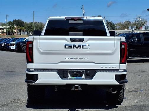 2024 GMC Sierra 2500 Denali Ultimate