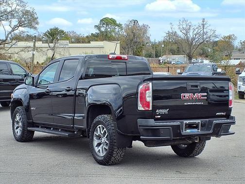 2022 GMC Canyon AT4