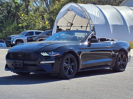 2021 Ford Mustang EcoBoost