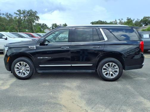 Onyx Black 2025 GMC Yukon Denali