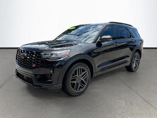Black Metallic 2025 Ford Explorer ST
