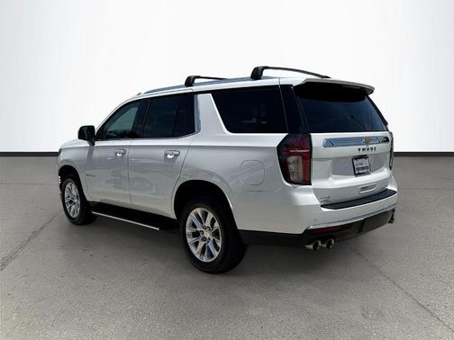 Iridescent Pearl Tricoat 2021 Chevrolet Tahoe Premier