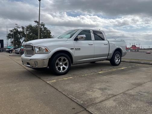 2016 RAM 1500 Laramie