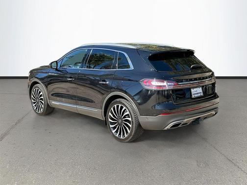 2020 Lincoln Nautilus Black Label