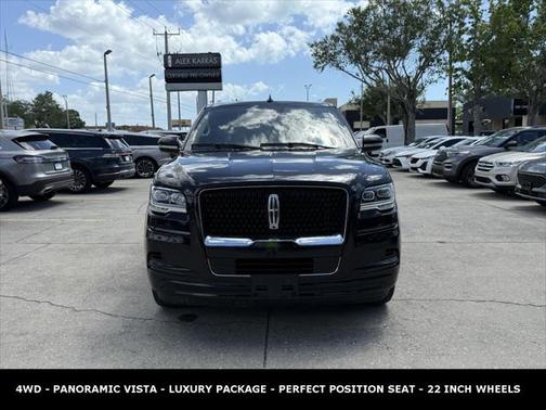 2022 Lincoln Navigator Reserve