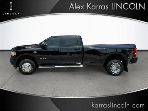 2020 RAM 3500 Lone Star Crew Cab 4x4 8' Box