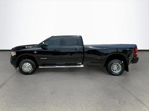 2020 RAM 3500 Lone Star Crew Cab 4x4 8' Box