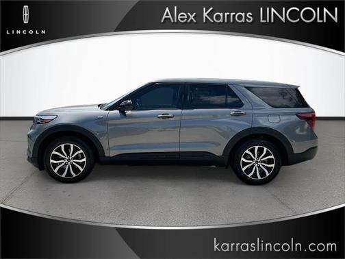 2022 Ford Explorer ST-Line