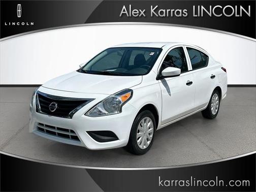 2019 Nissan Versa 1.6 S+