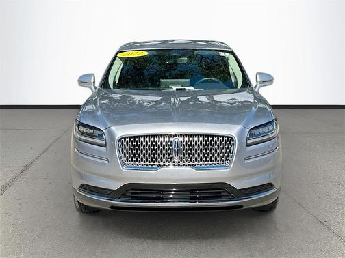 2022 Lincoln Nautilus Standard