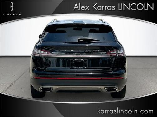 2022 Lincoln Nautilus Standard