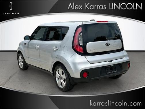 2017 Kia Soul Base