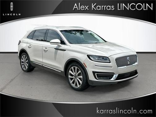 2019 Lincoln Nautilus Select