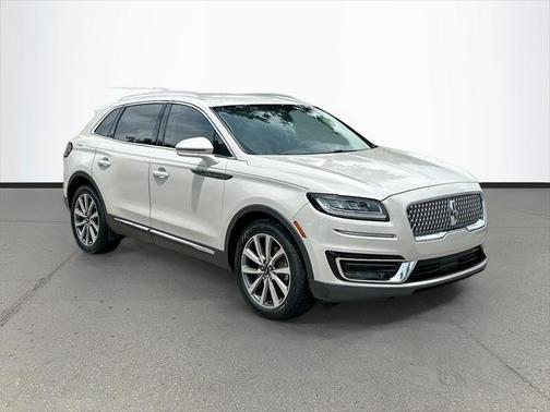 2019 Lincoln Nautilus Select