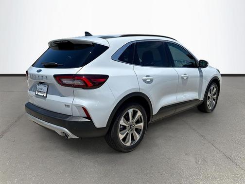 Space Silver 2025 Ford Escape Platinum
