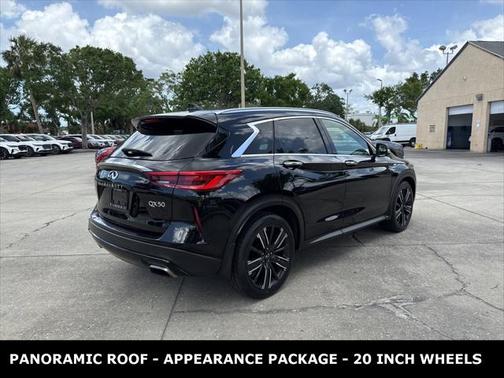 2021 INFINITI QX50 LUXE
