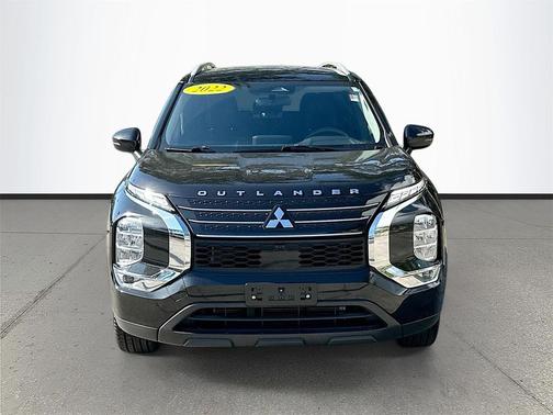 2022 Mitsubishi Outlander ES 2.5 2WD