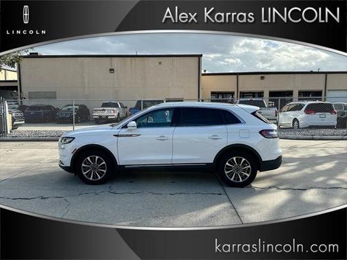 2022 Lincoln Nautilus Reserve