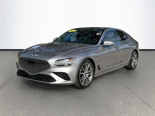 2022 Genesis G70 2.0T RWD