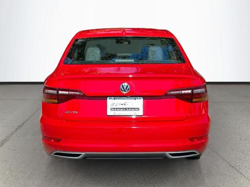 Tornado Red 2019 Volkswagen Jetta 1.4T R-Line