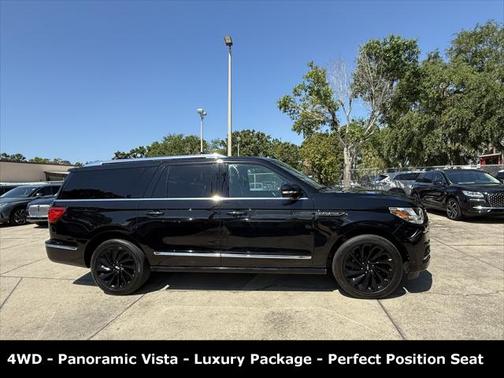 2021 Lincoln Navigator Reserve